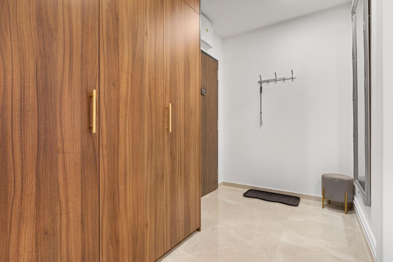 Lam Jegeho Alej - Jacuzzi - Free Parking Apartment Братислава Екстериор снимка