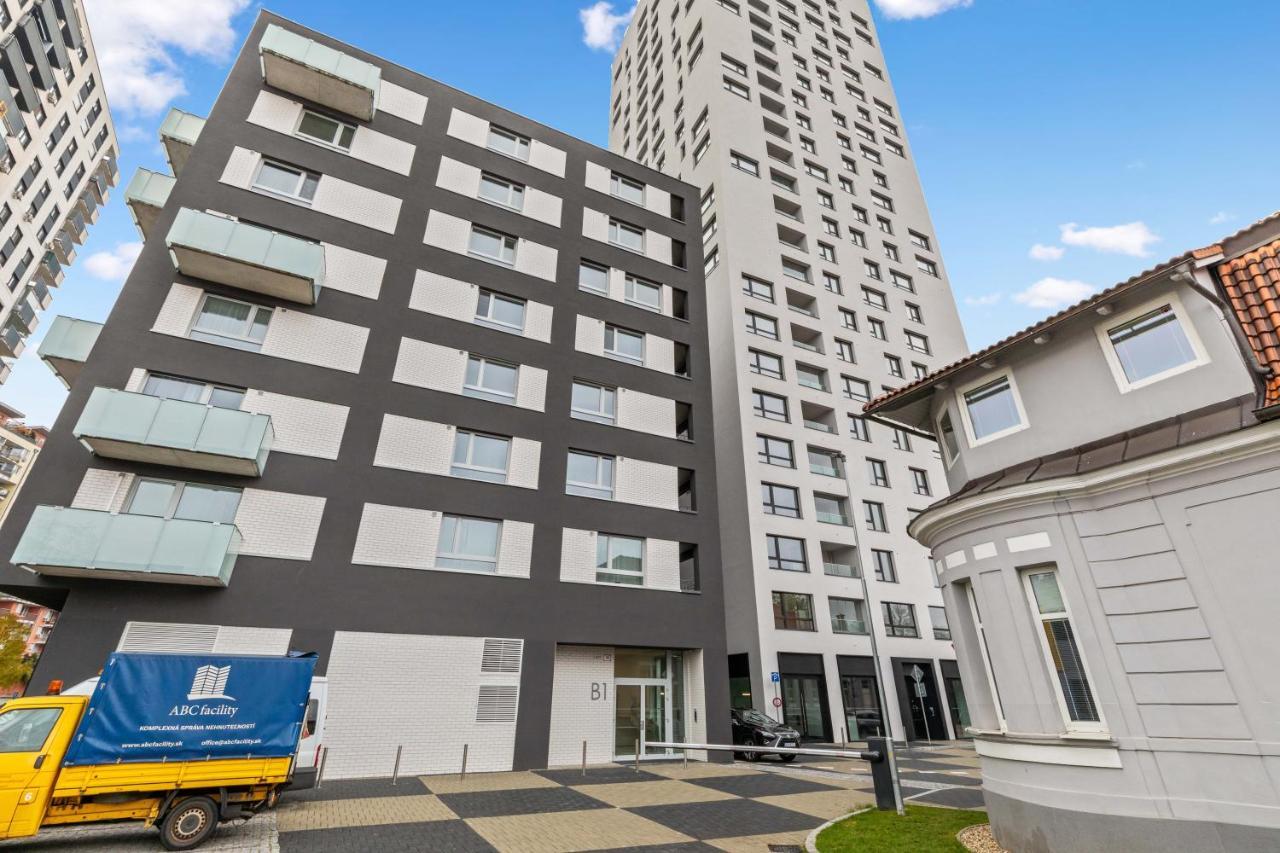Lam Jegeho Alej - Jacuzzi - Free Parking Apartment Братислава Екстериор снимка